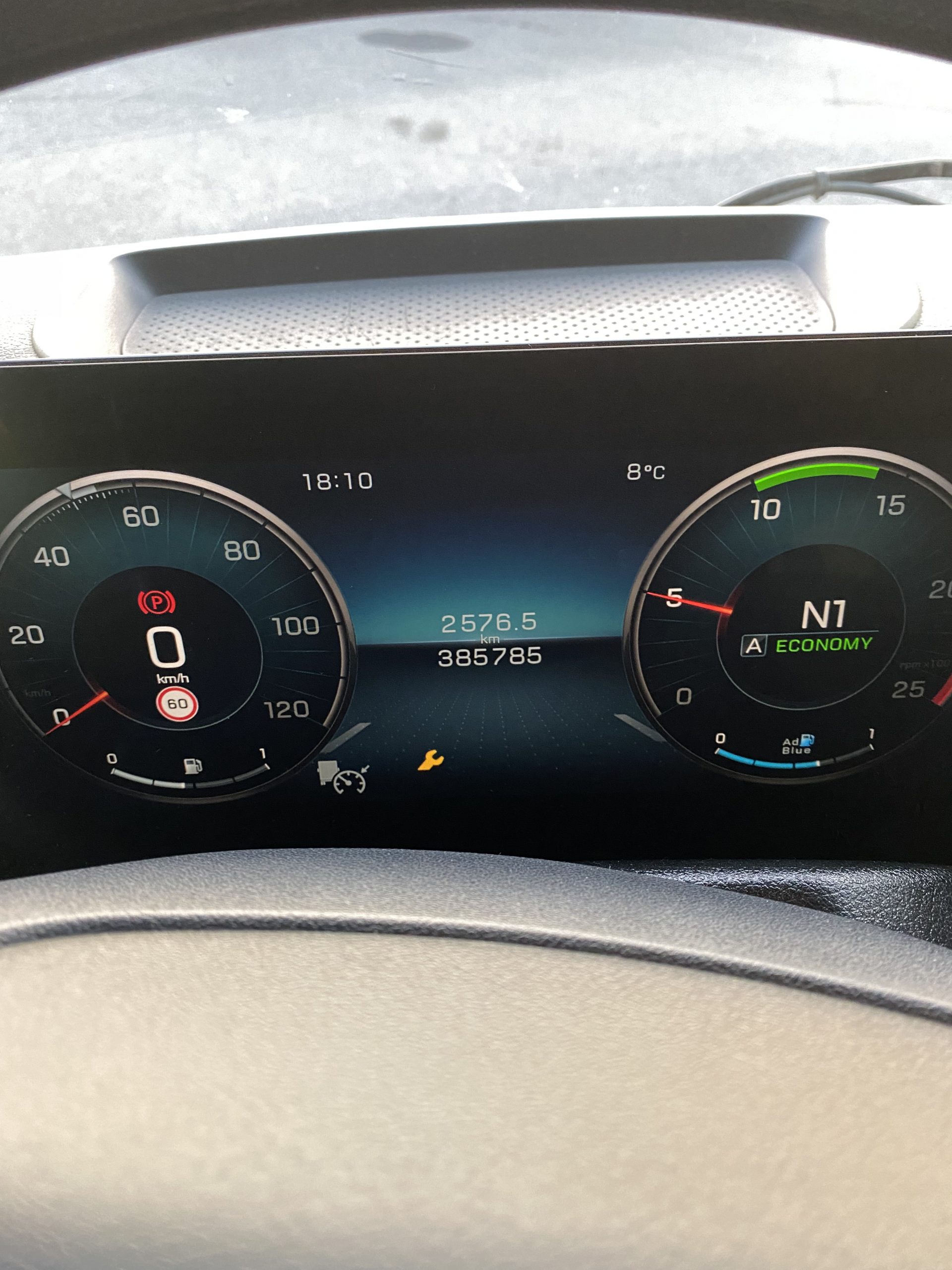 #3 Mercedes-Benz Actros 1845 – Bild 10